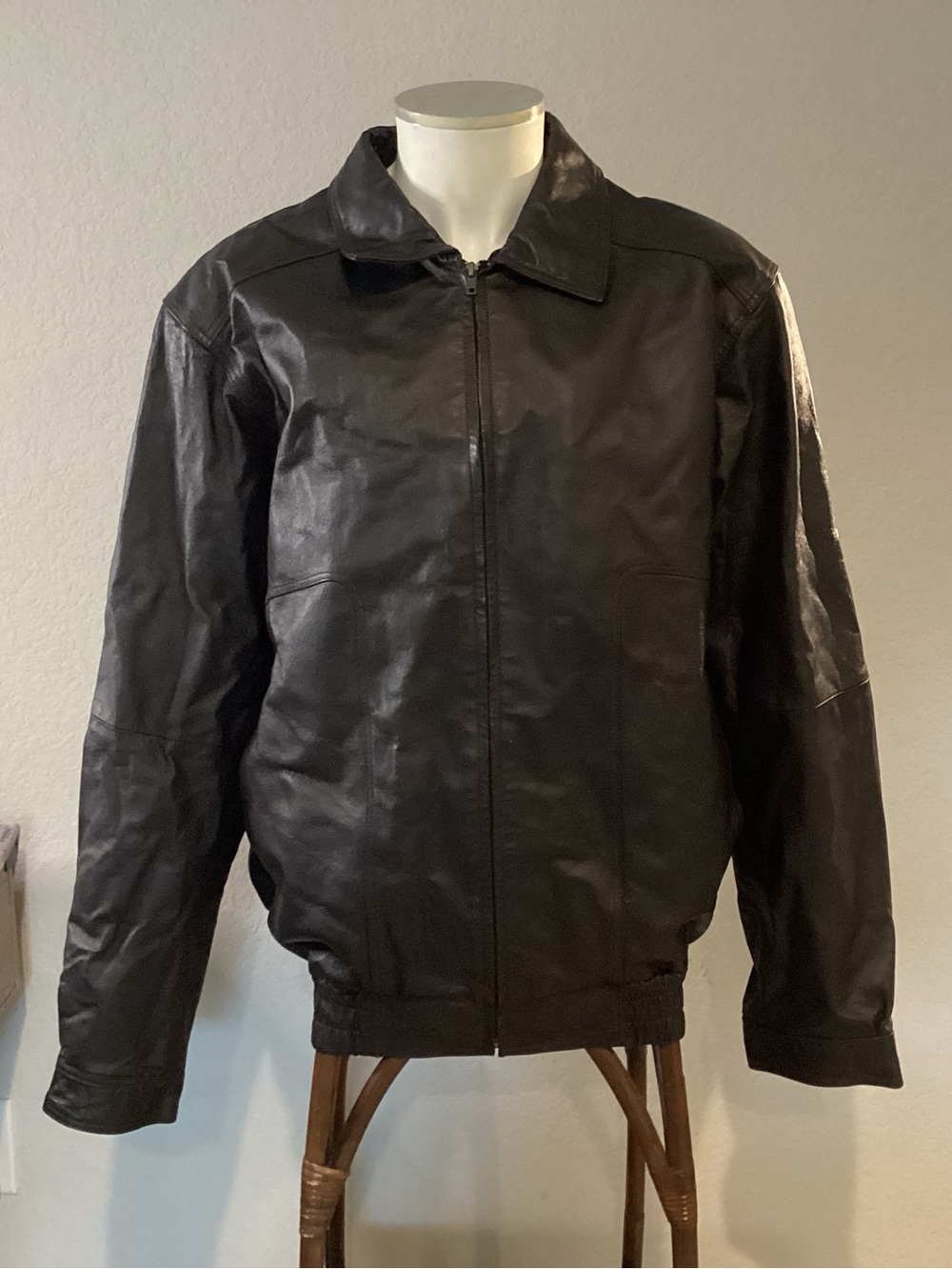 Vintage Pacific Trail Black Leather Bomber Jacket